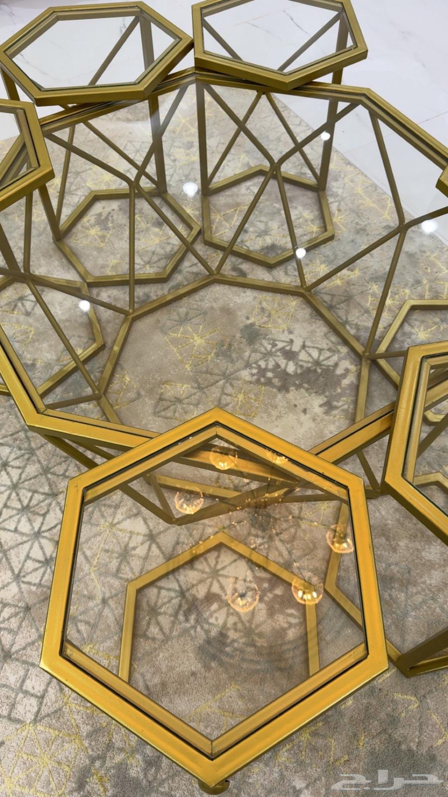 طاولات خدمه وطاوله كبيره 250 ريال64517449202562110