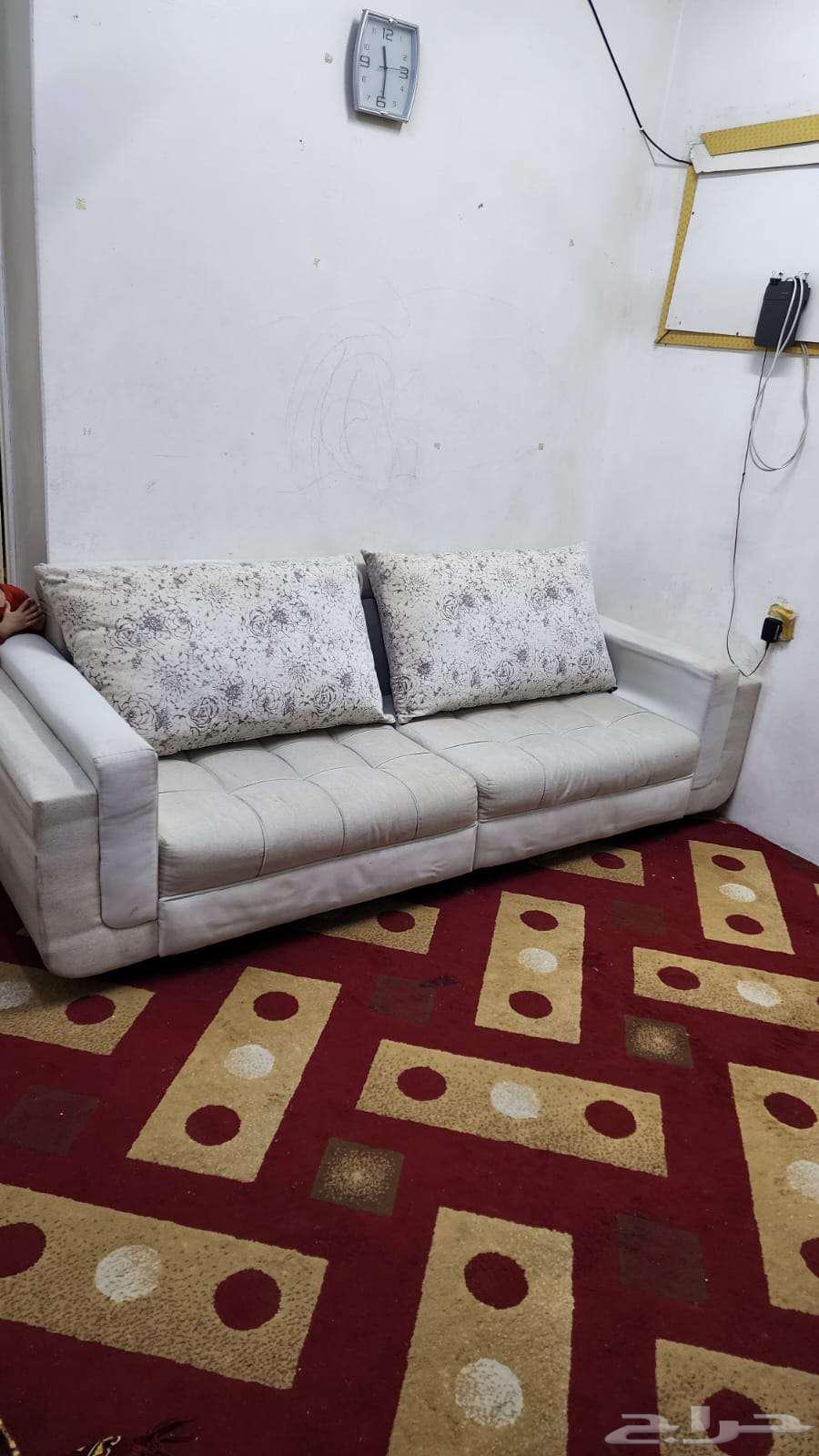 2 كنبة و1 خزانة64517832763393110