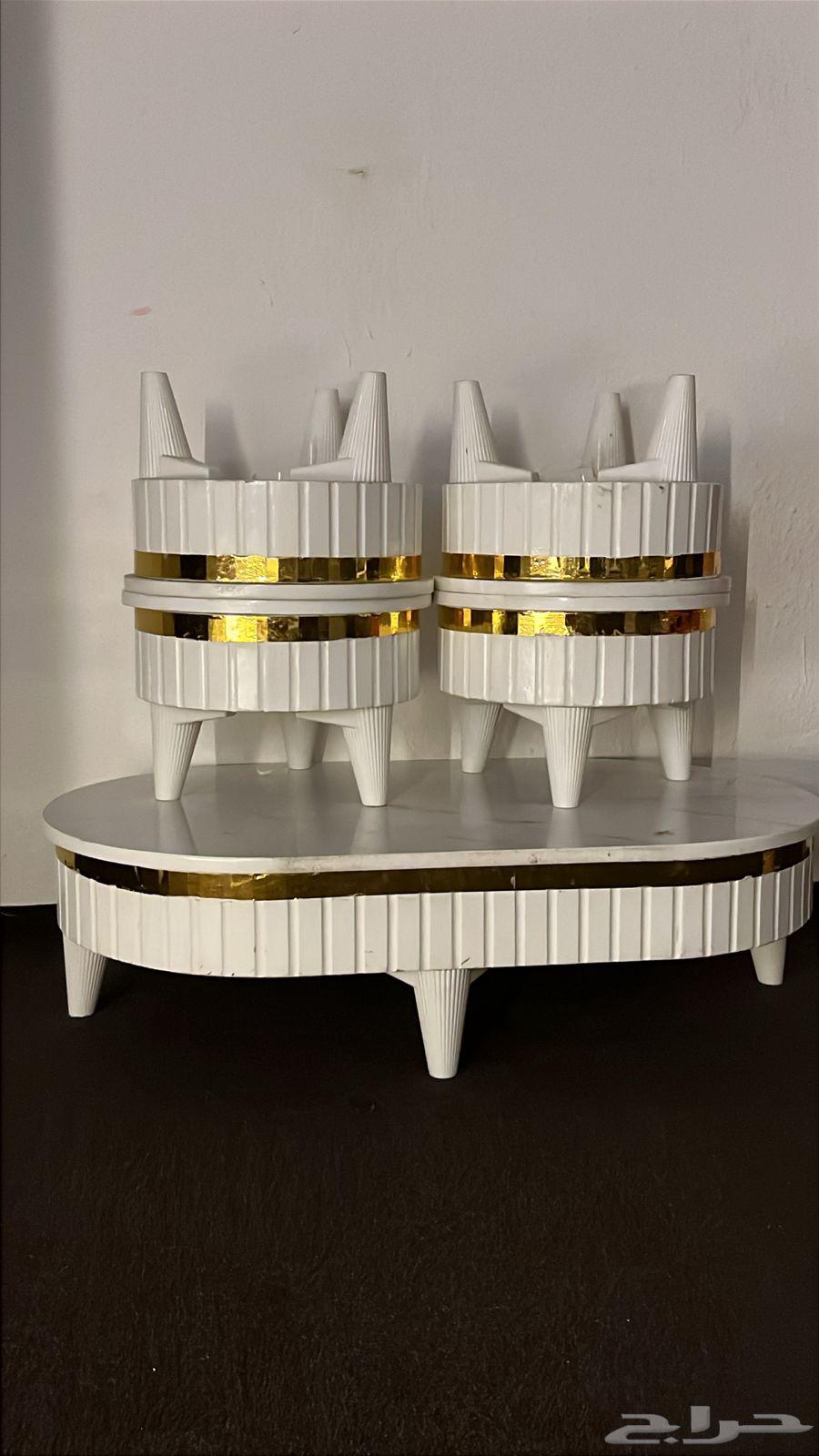 Service table64518960393217110