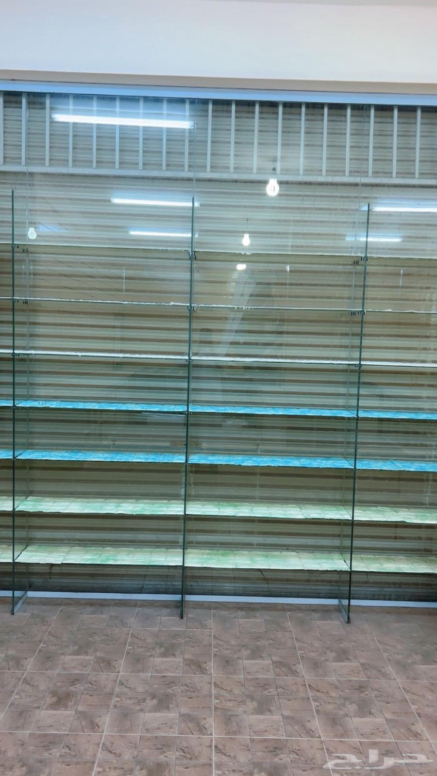 ديكور محل للبيع64513838781313111