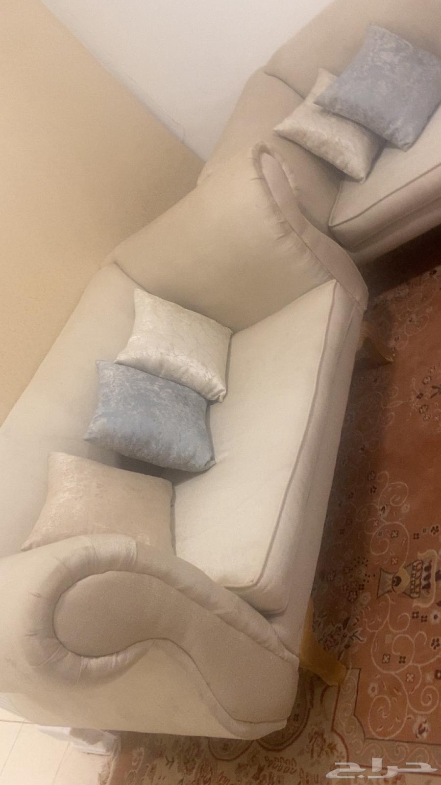 Two sofa sets given for the sake of God64515542836482112