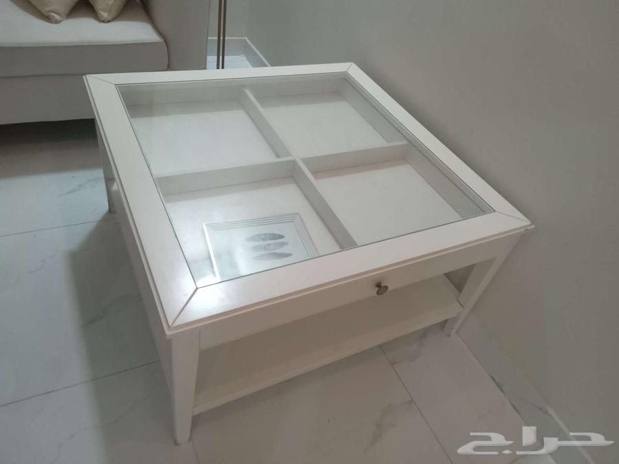 طاوله من ايكيا للبيع64517076566657112