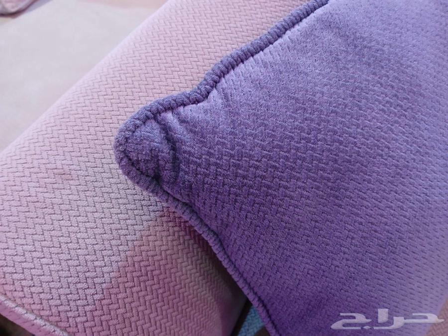 Sofas and tables64513151661441113