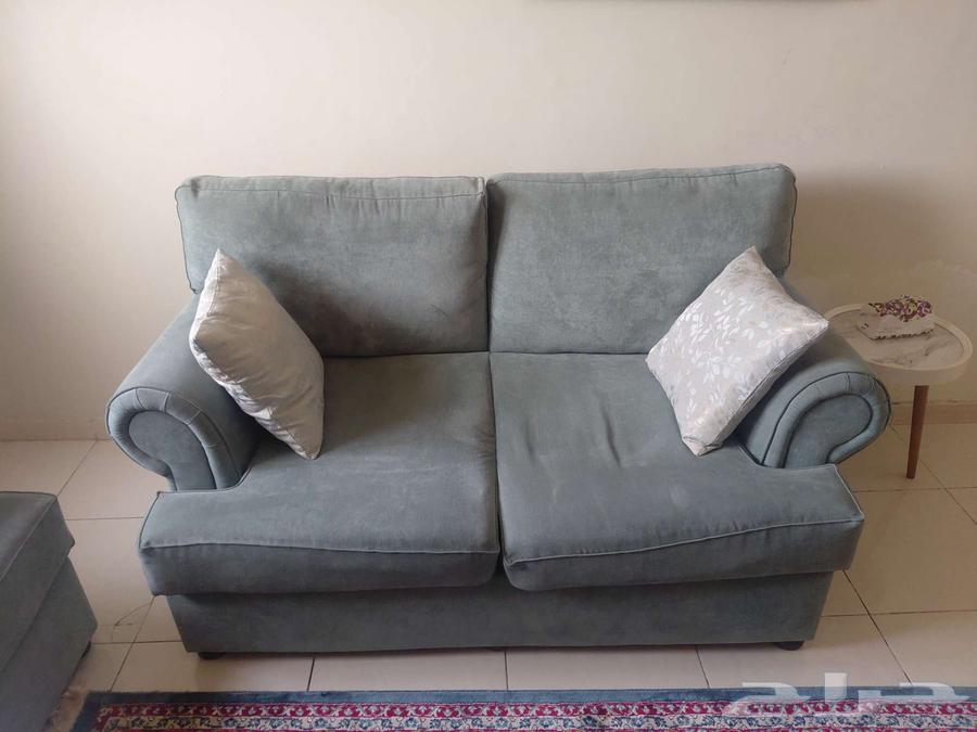 طقمين كنب نظيفه للبيع64514624456961113