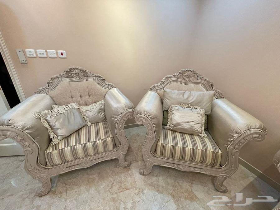 عرض الرواتب طقمين كنب تركي نضيفه جدا64515416927105112