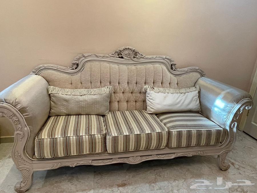 عرض الرواتب طقمين كنب تركي نضيفه جدا64515416927105110