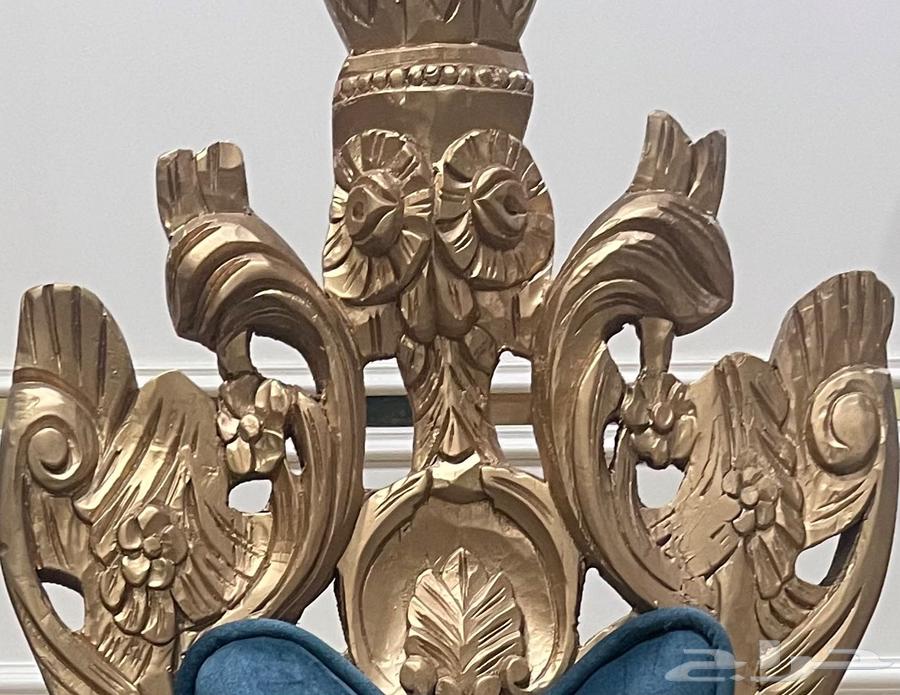 كنب في حالة ممتازة يتسع ل 15 نفر64516016927747110