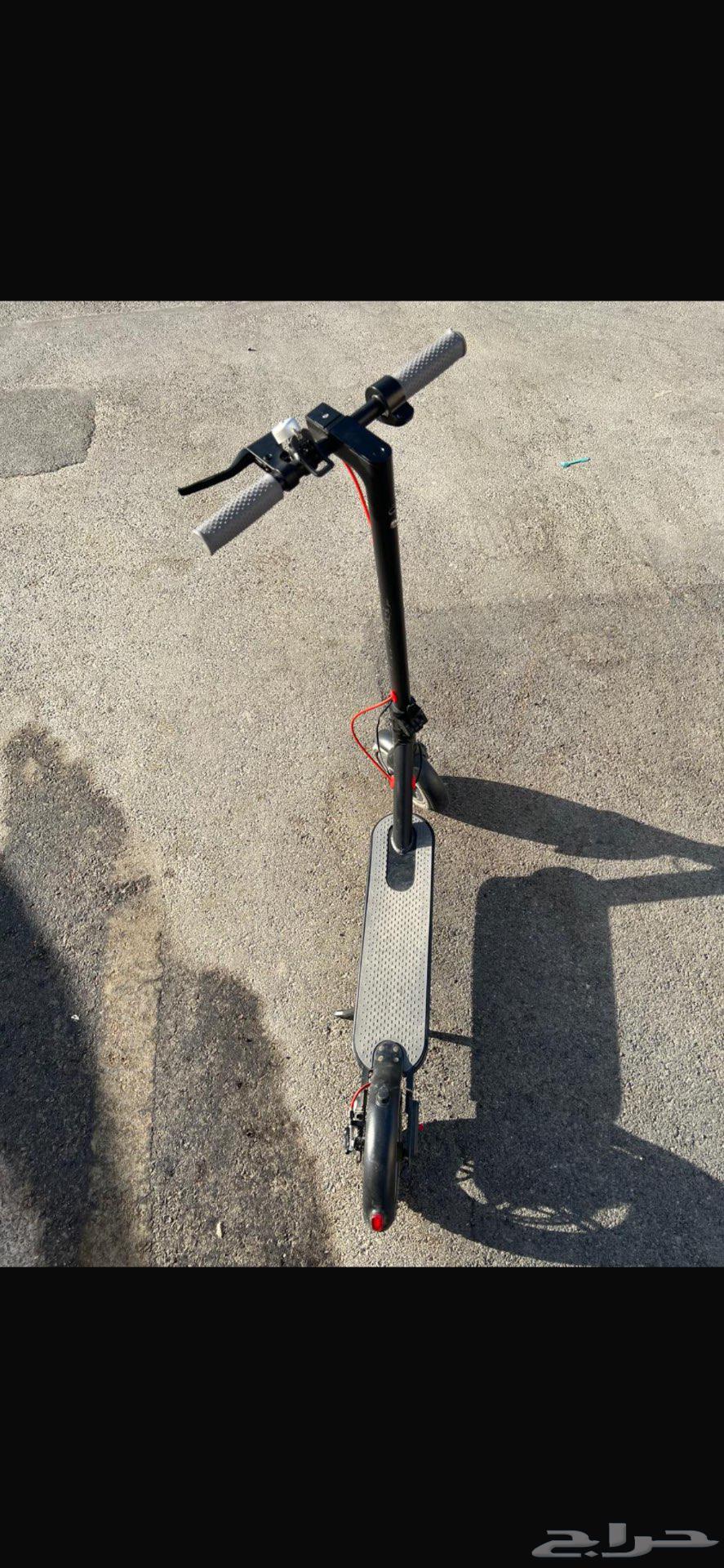 سكوتر شبه جديد للبيع64524420366465112