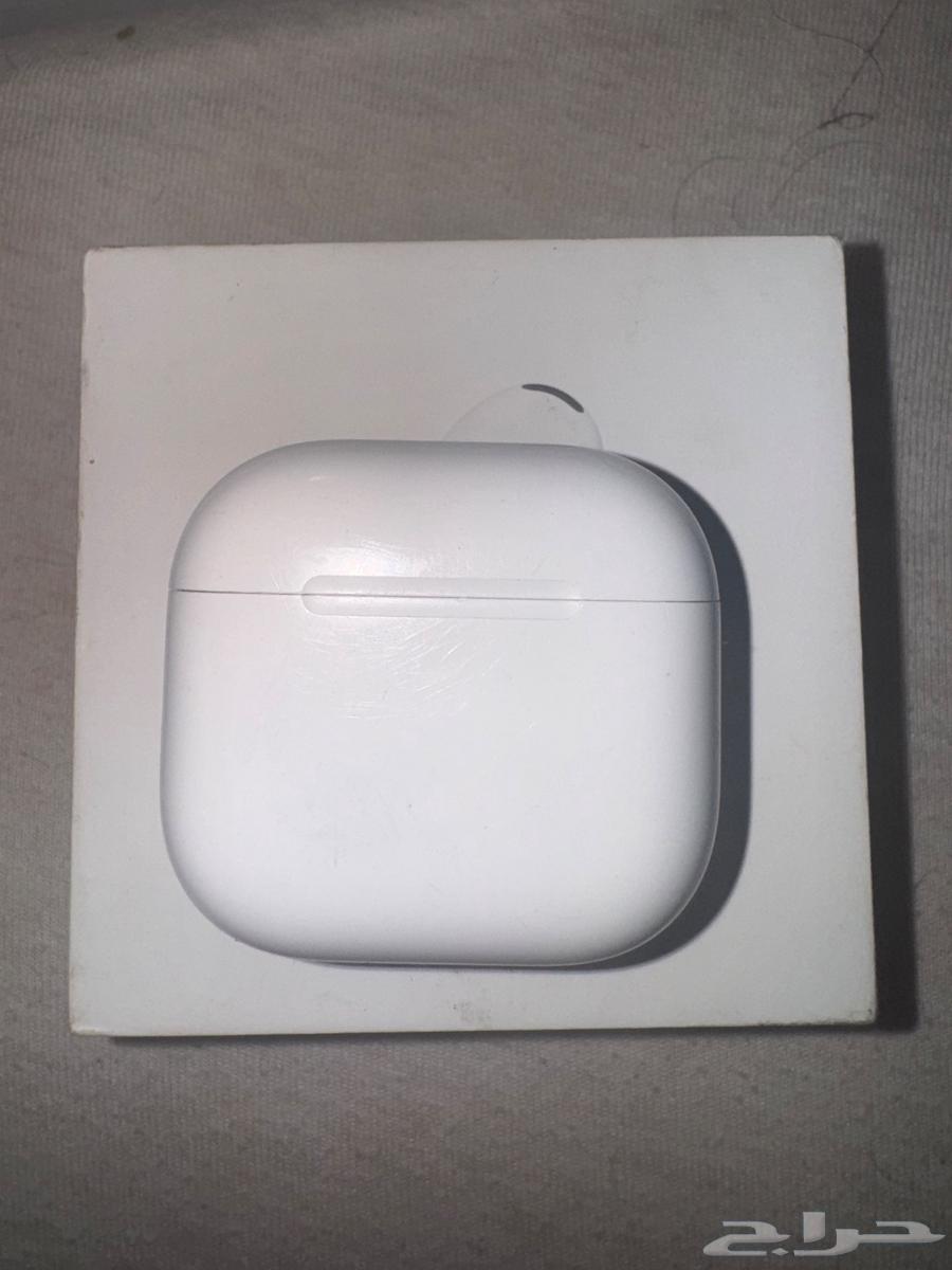 ايربودز 4 مع خاصية الغاء الصوت AirPods 4 noise cancellation64519779885571113