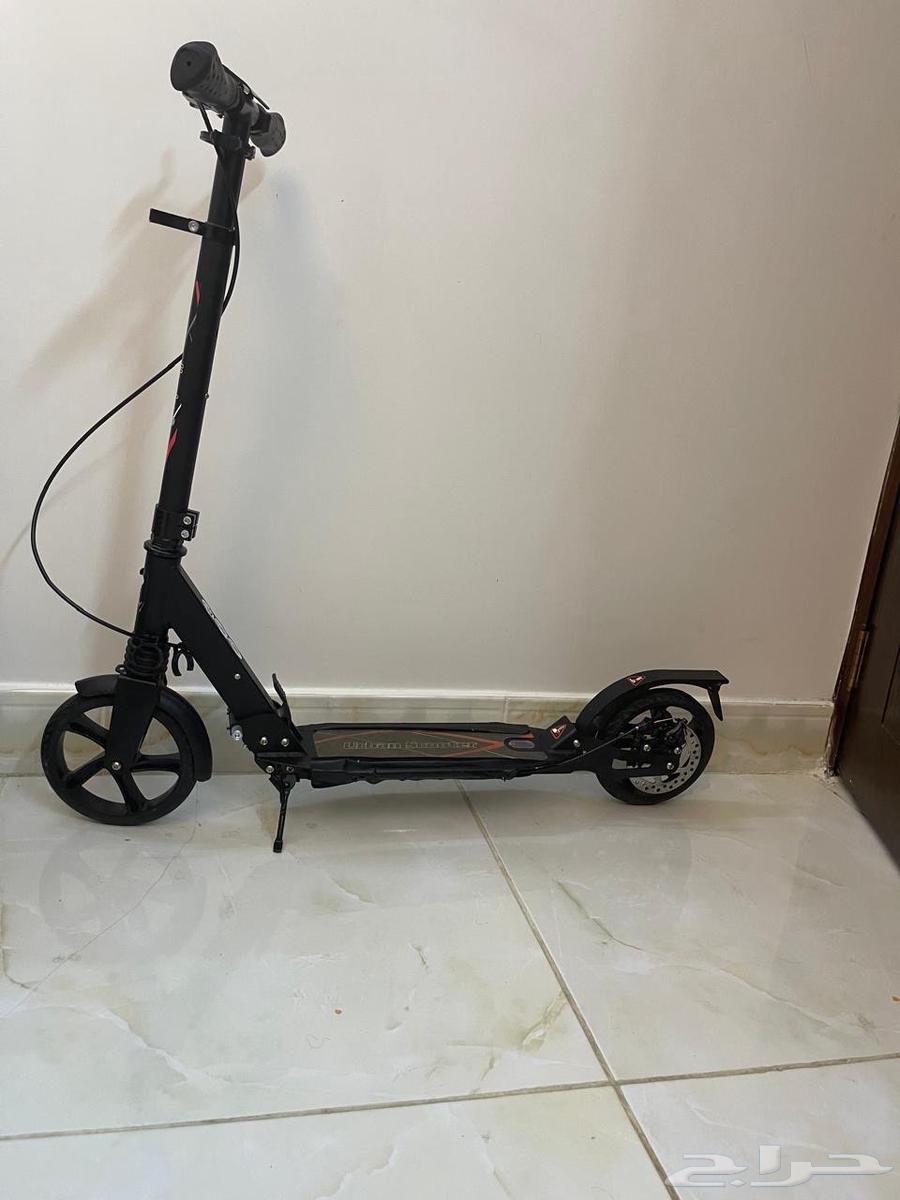 اسكوتر حديد عادي مو كهربائي شبه جديد64521610961282111
