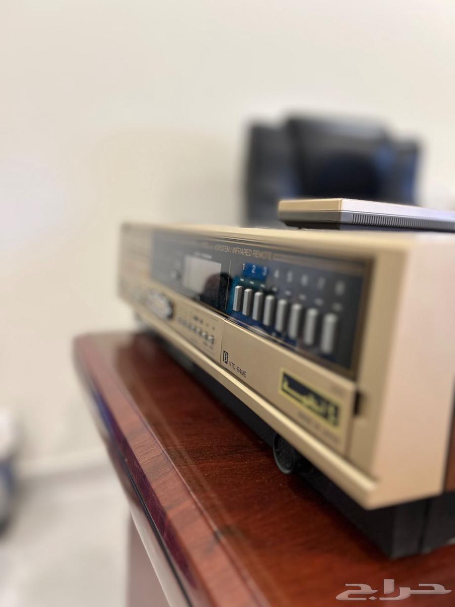 مقتنيات قديمة للبيع64522287985282111