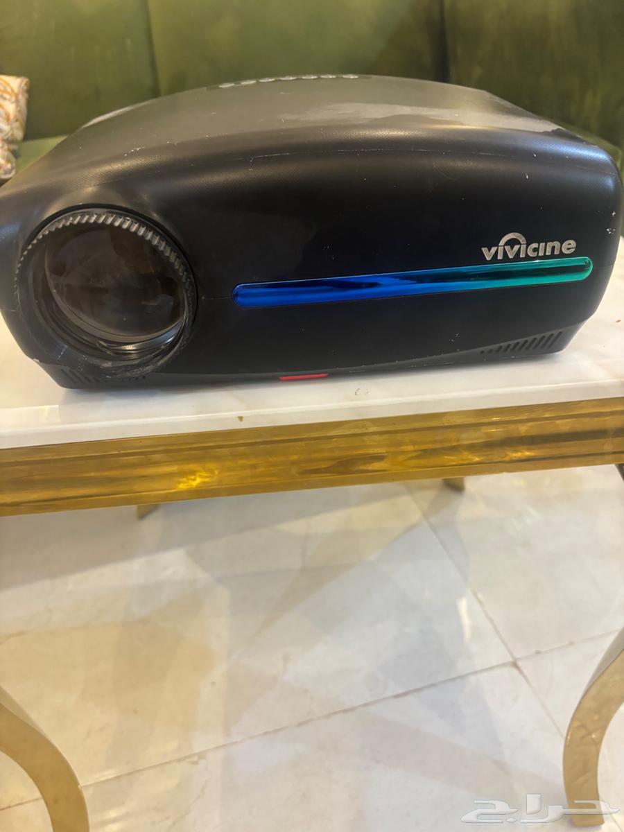 للبيع بروجكتر64522725419907110