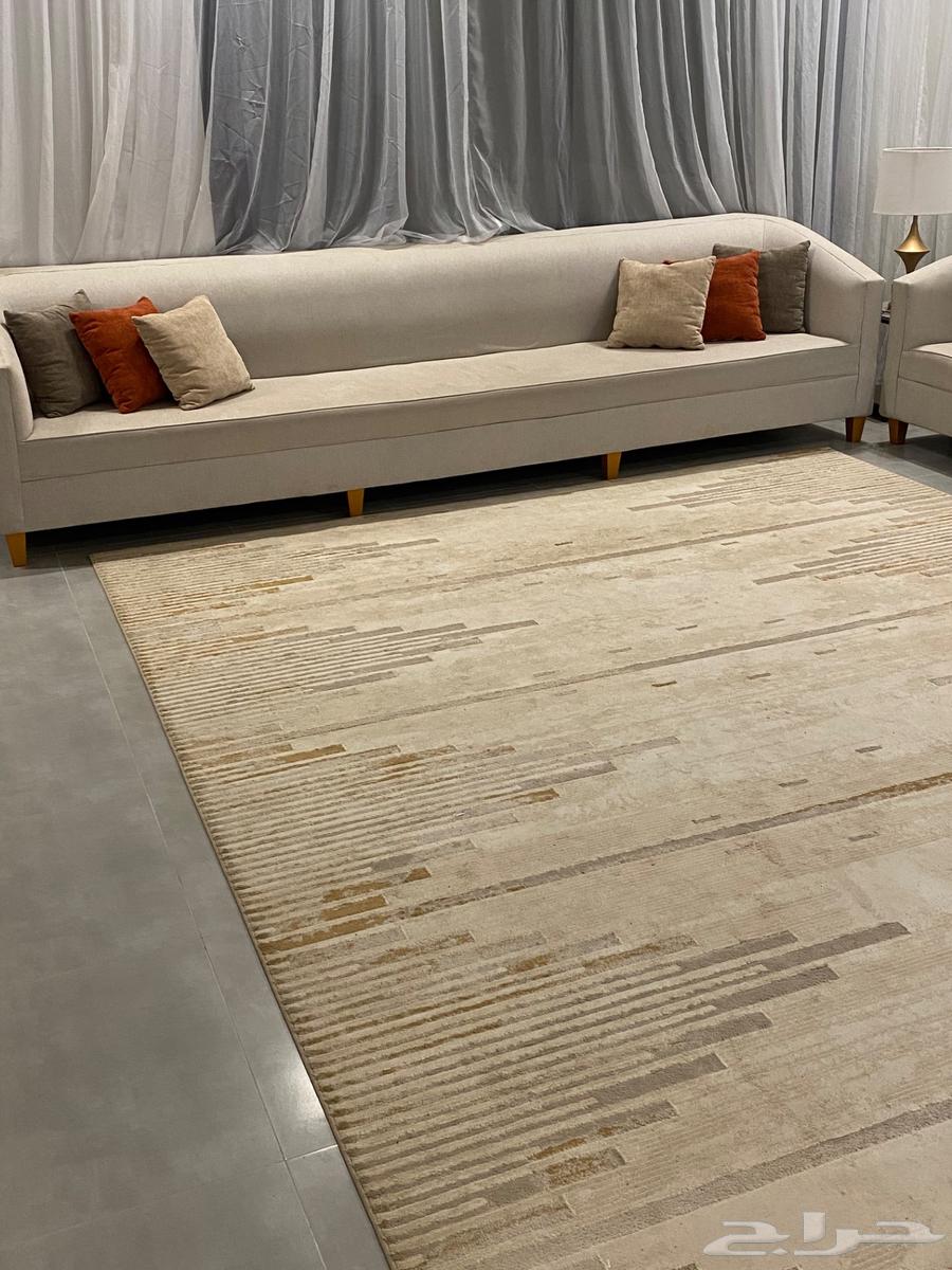 كنب وسجاد شبه جديد64525109088386110