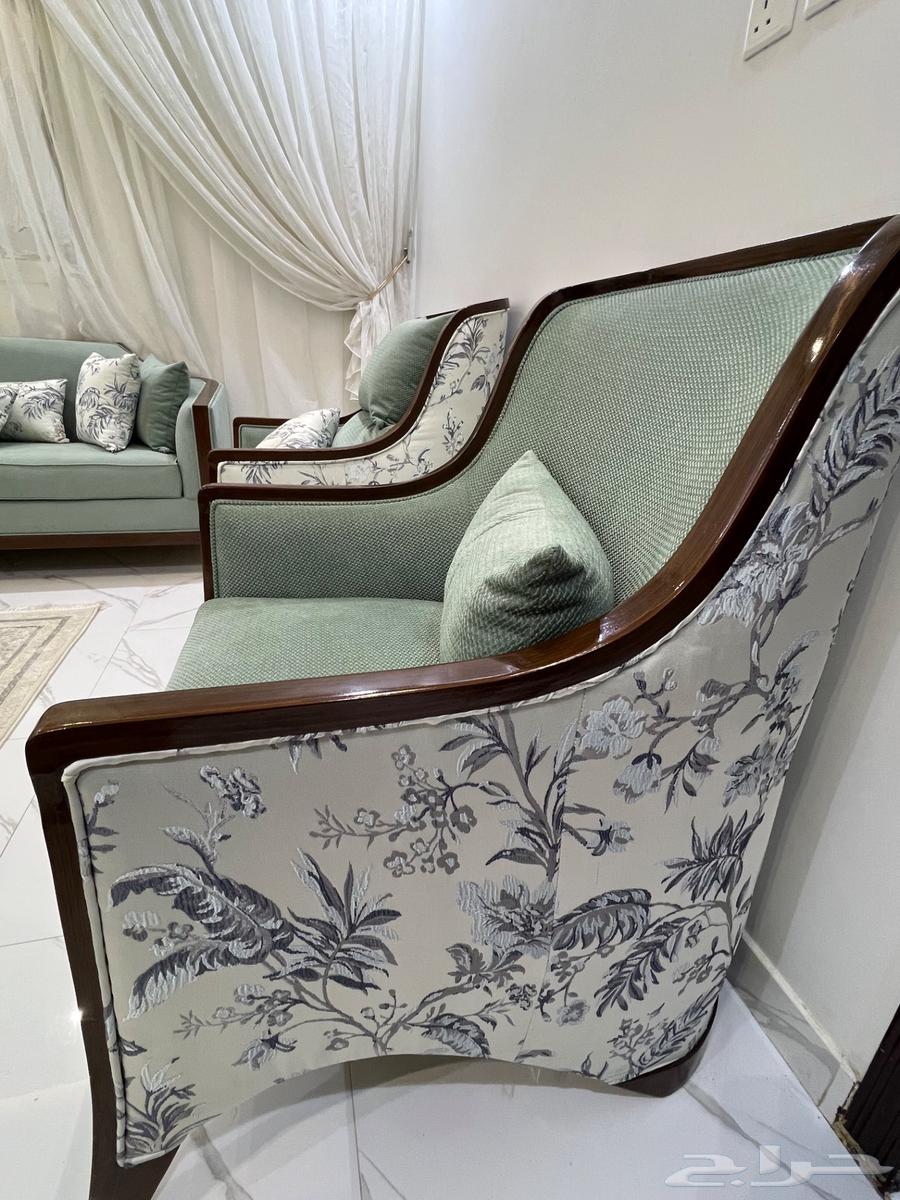 Sofa for sale, clean and new, never used64526092486147112