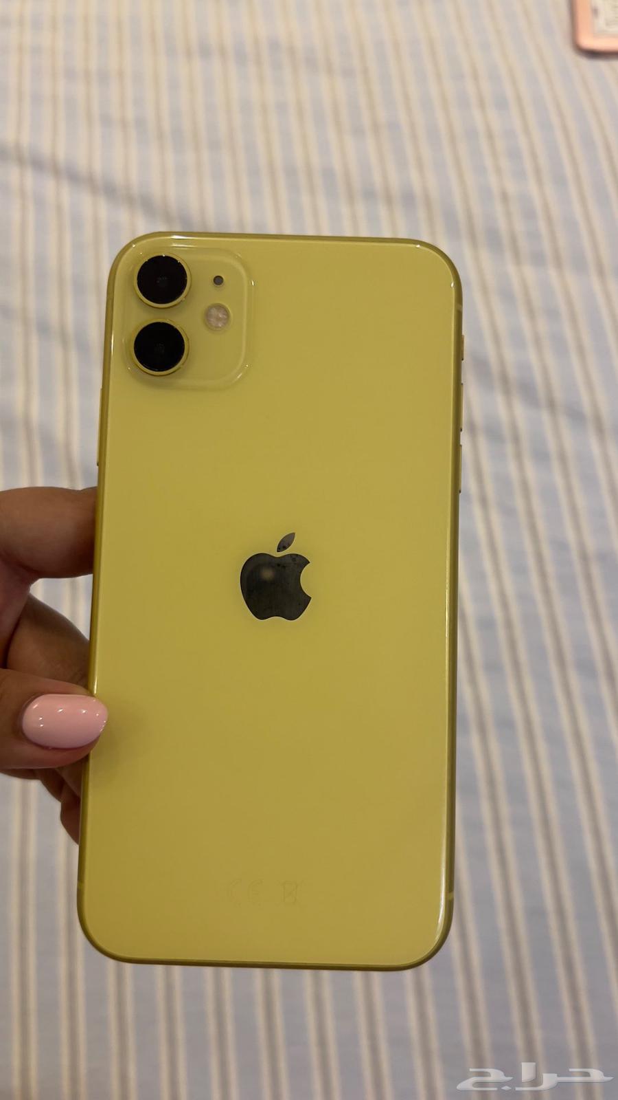 iPhone 11 very clean usage64519964062209110