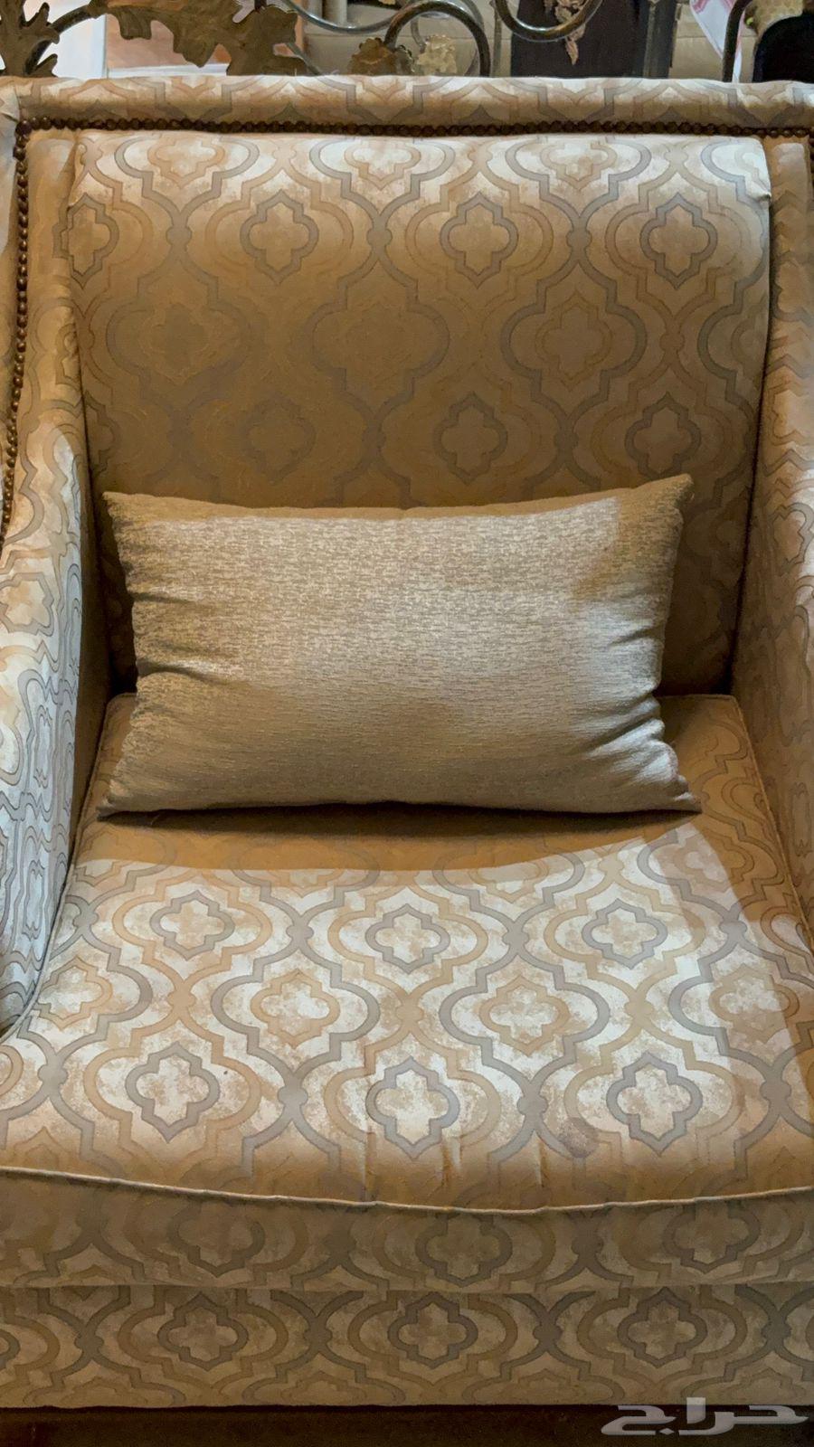 كنب صاله نظيف للبيع64521011936897111