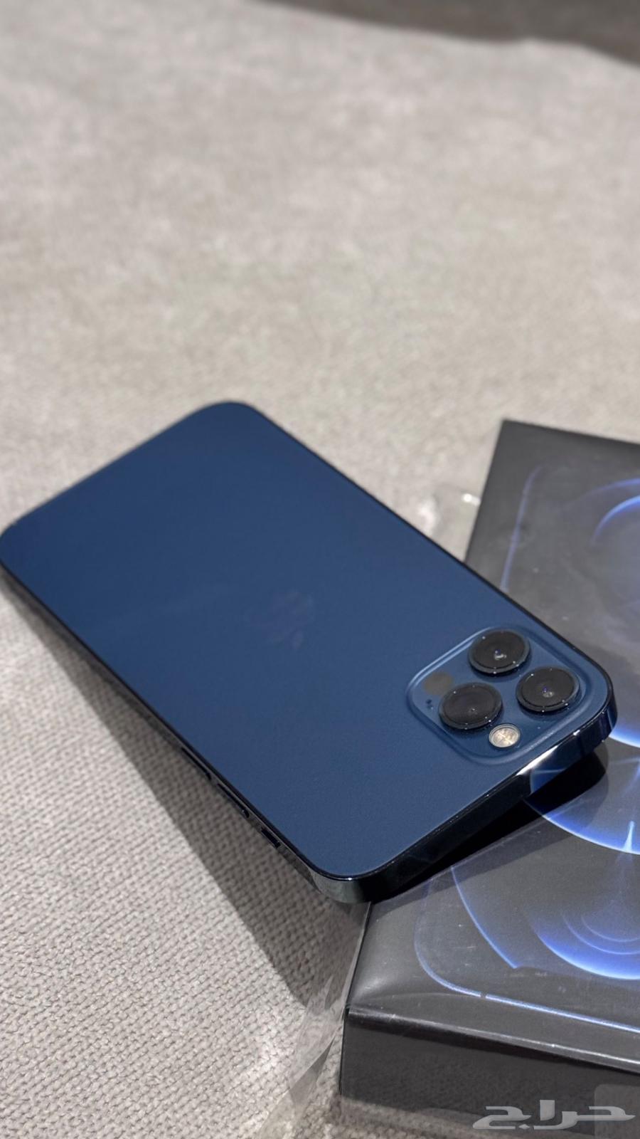 ايفون 12 برو 256 جيجا كحلي الحد 1400 من الاخير64526801357187111