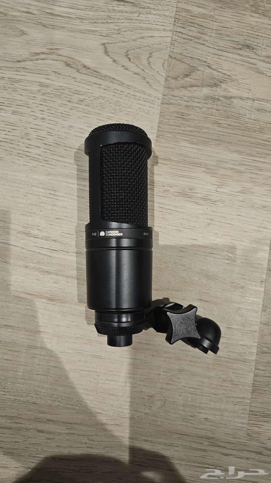 للبيع سماعة PC38x ومايك AT202064524974642049110