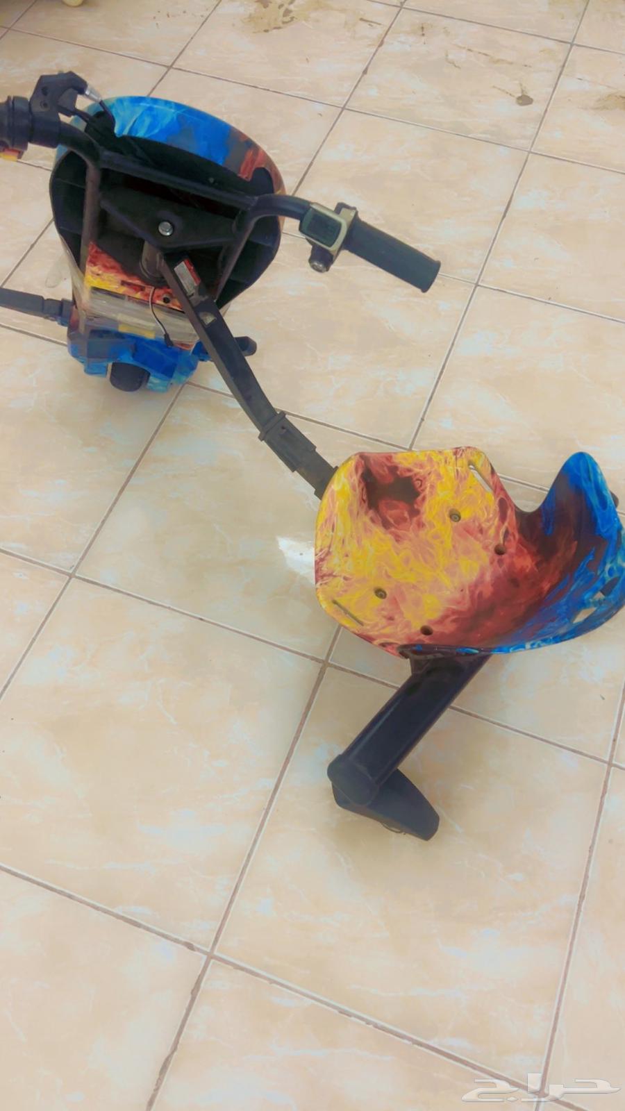 Two scooters and a refrigerator for sale (I don't have air conditioners)64525566164739111