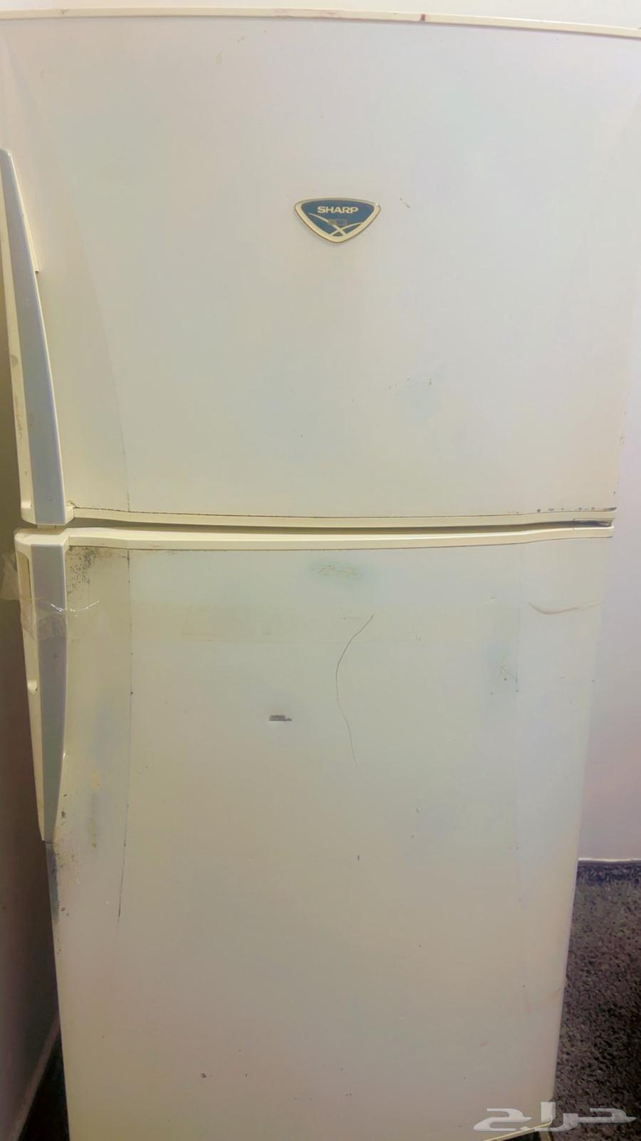 Two scooters and a refrigerator for sale (I don't have air conditioners)64525566164739114