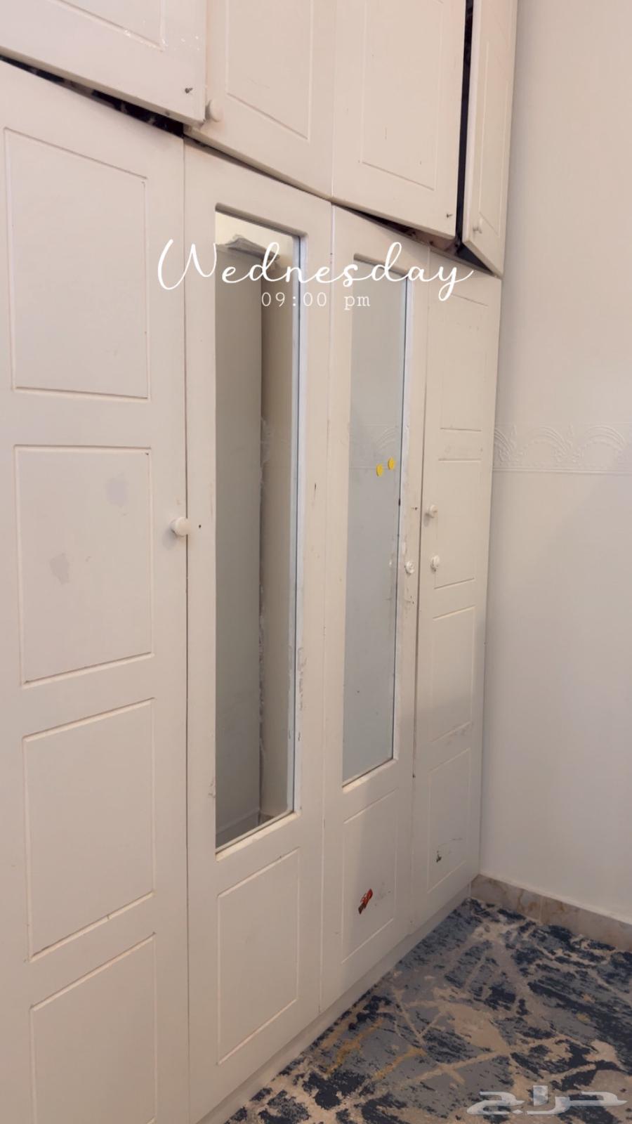 دولاب مع خزاين للبيع64525801443075110