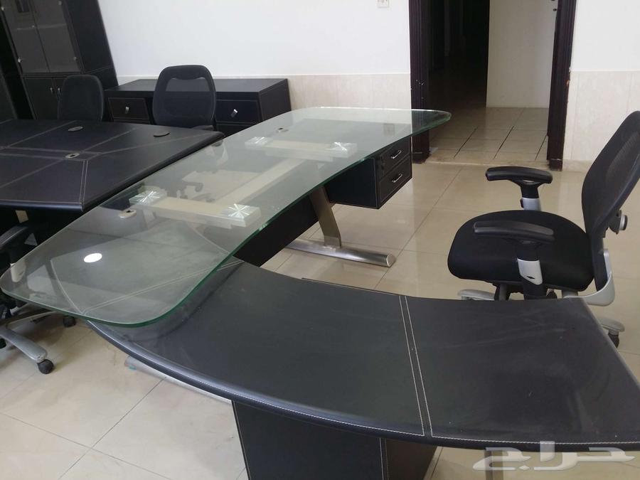 للبيع مستعمل مكتب مدير فخم وطاولة اجتماعات64522201772931114