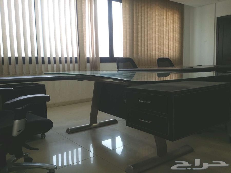 للبيع مستعمل مكتب مدير فخم وطاولة اجتماعات64522201772931113