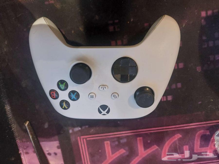 Xbox Series S with 2TB External Hard Drive64525303474563110