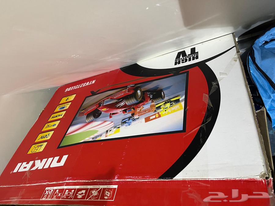 Television screen for sale (light use)64526272488067112