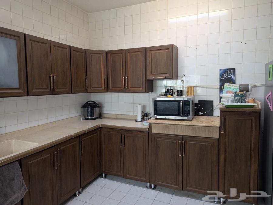 خزائن مطبخ بتصميم خشبي مع حوض64522683346562111