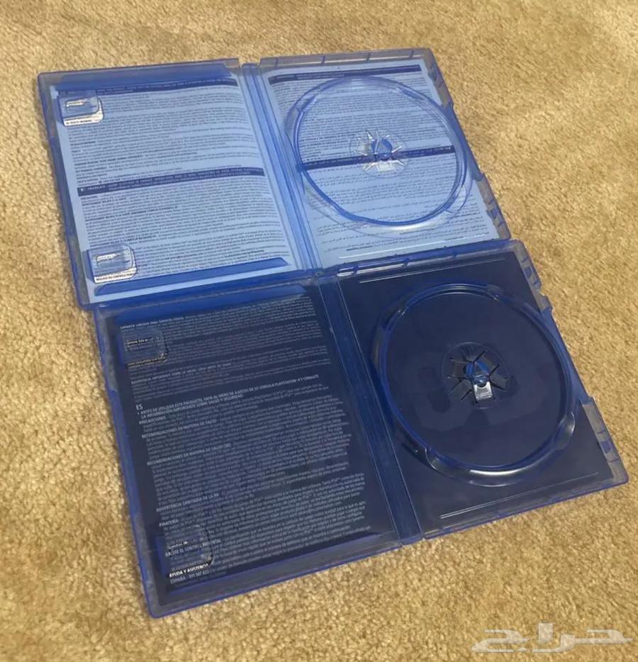 علبة شريط سوني بلايستيشن فور و فايف64527263562371110