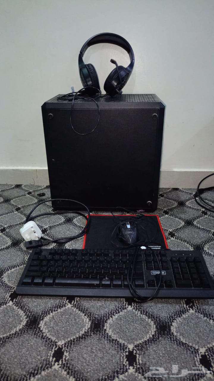 Gaming PC for sale, clean condition, used by student64536431624962113