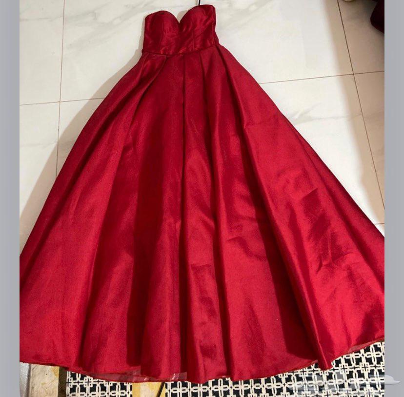 فساتين للبيع بسعر رمزي ب 50 ريال64533620529793112