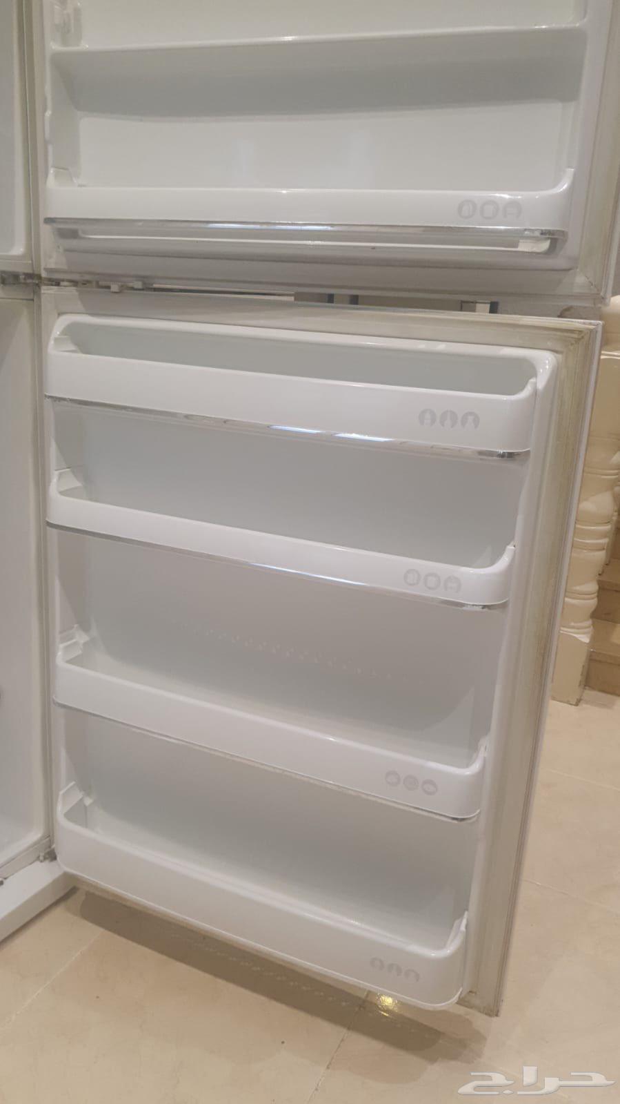 ثلاجة   فريزر للبيع بسعر ممتاز64529235898753113