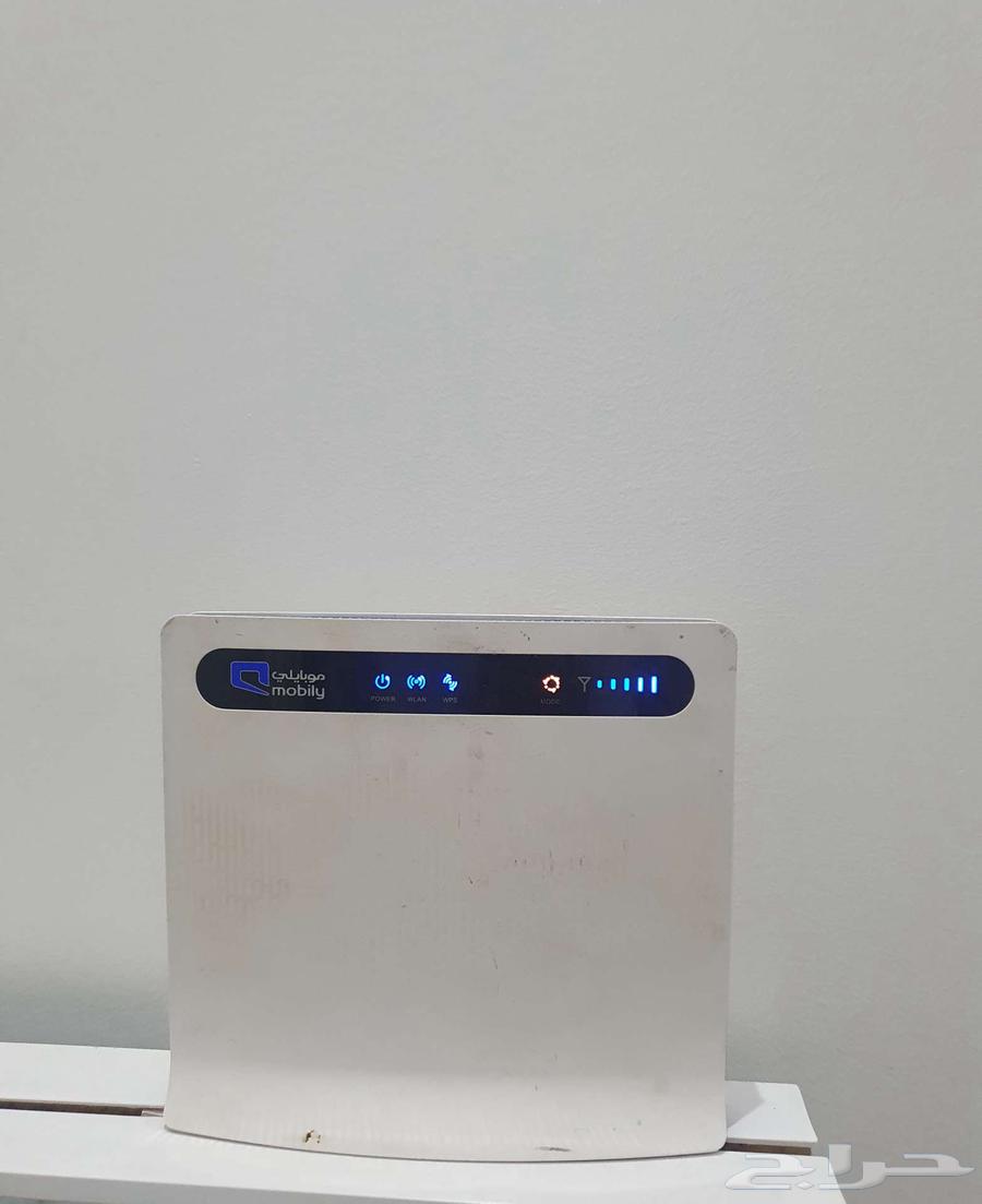 مودم راوتر شغال على الشرط نظيف64528238813697111
