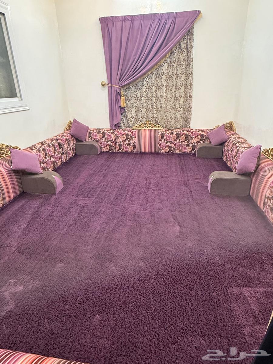 مجلس ارضي نظيف جدا64529419623041111