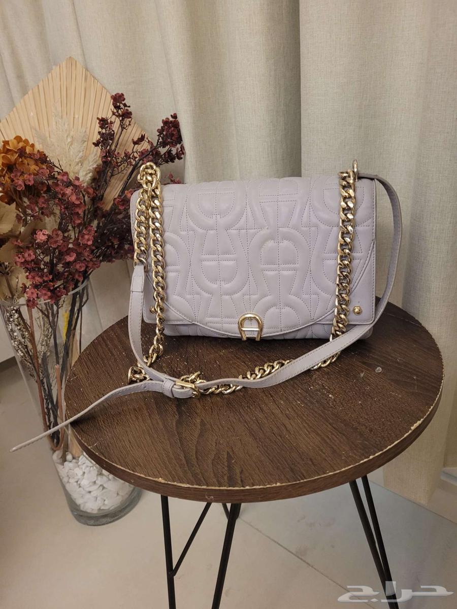 شنط اصليه للبيع64531224646658112