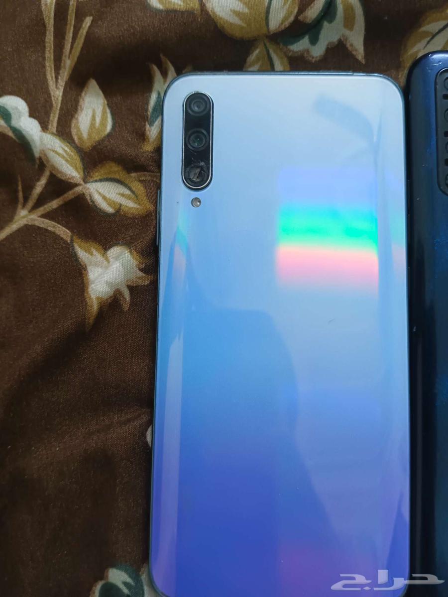 هاتف محمول مستعمل بحالة جيدة تم استخدامه 6 أشهر64531816395010113