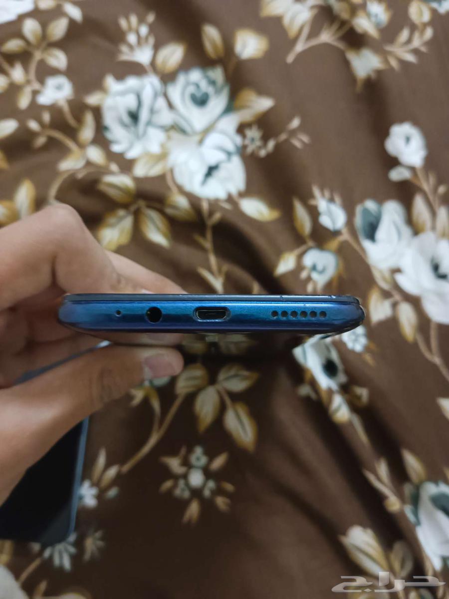 هاتف محمول مستعمل بحالة جيدة تم استخدامه 6 أشهر64531816395010111