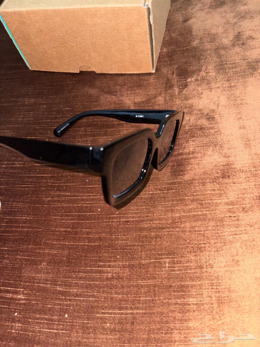نظارة شمسية جديدة64545445544577111