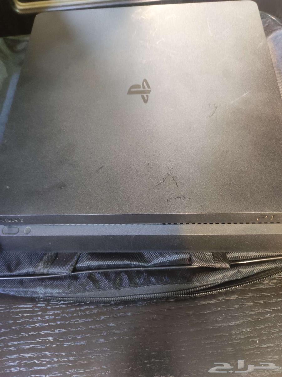 Sony 4 Slim 1TB Never Had Repairs, Two Controllers and the Rest Below64535652791682112