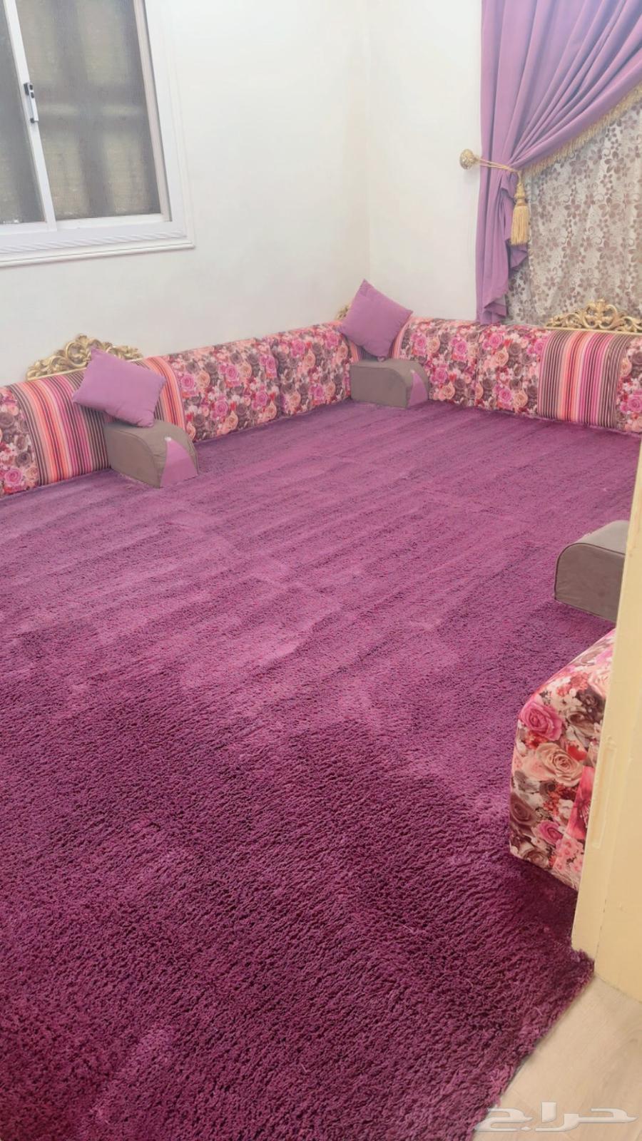 مجلس ارضي نظيف جدا64529419623041110