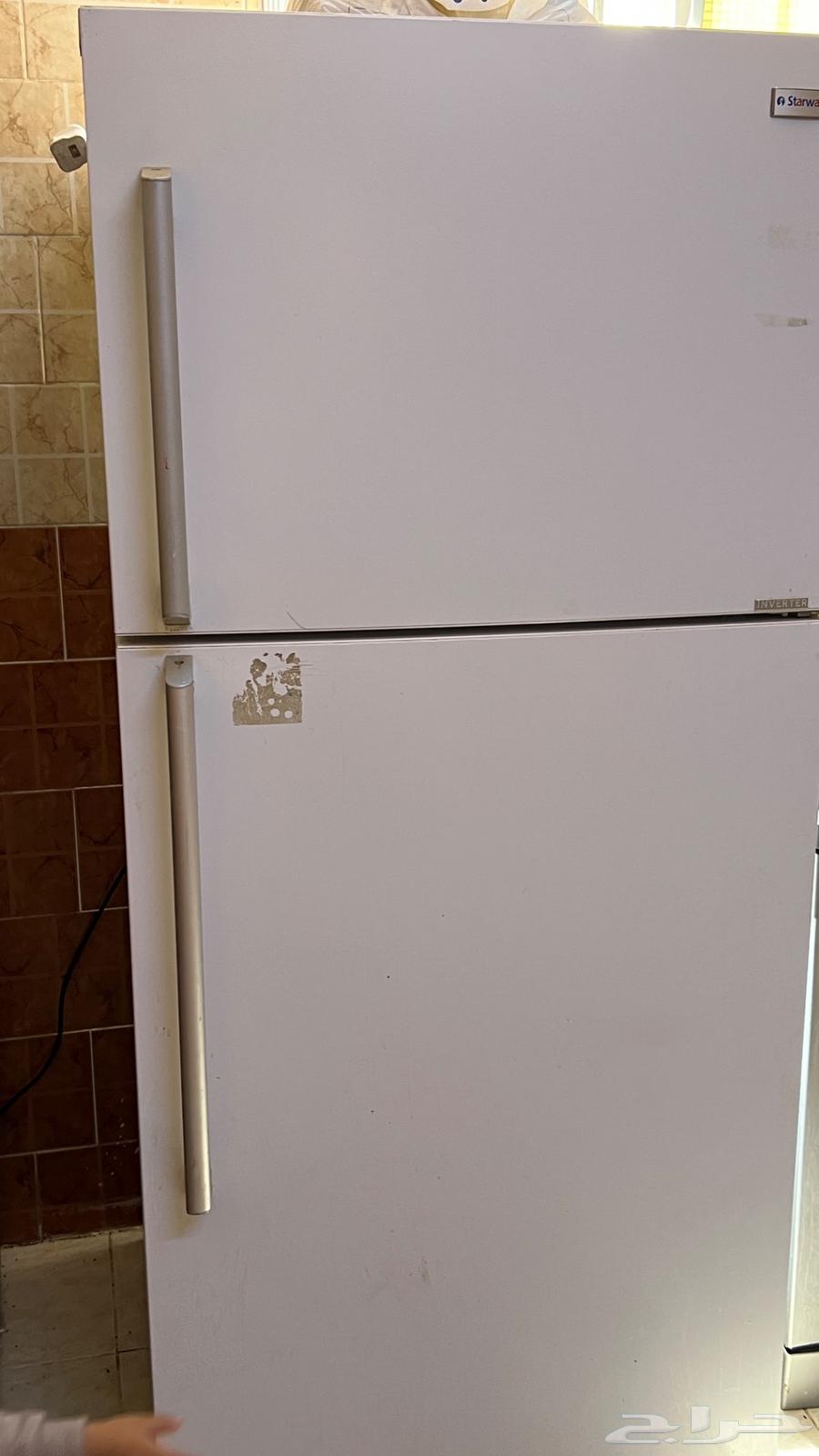 ثلاجه للبيع نظيفه64529798172673110