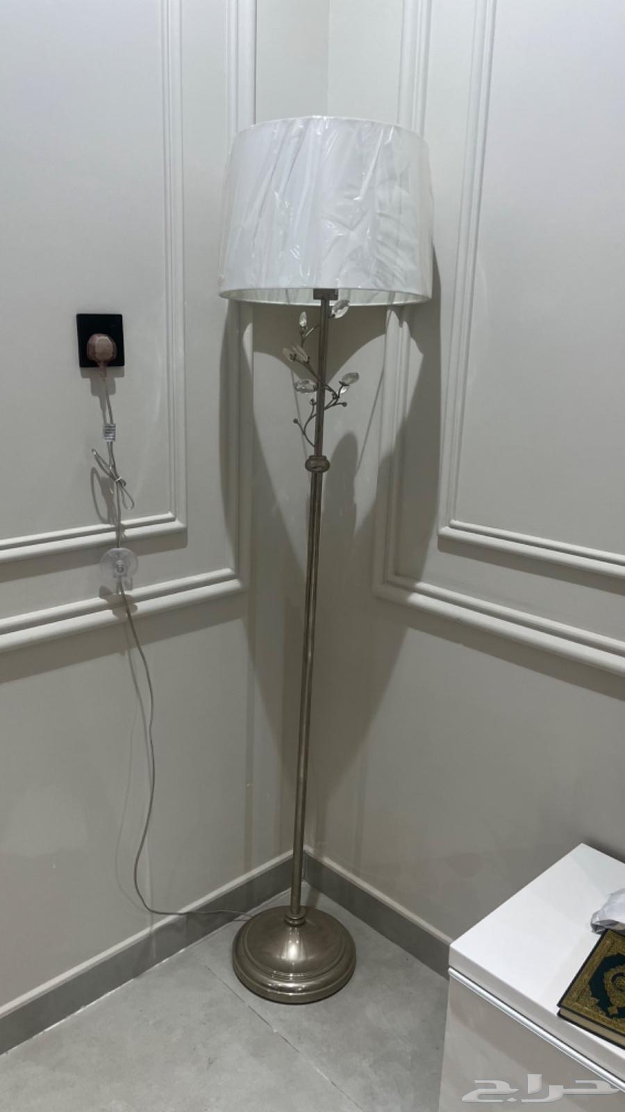 ثريا واضاءه64434292014721111