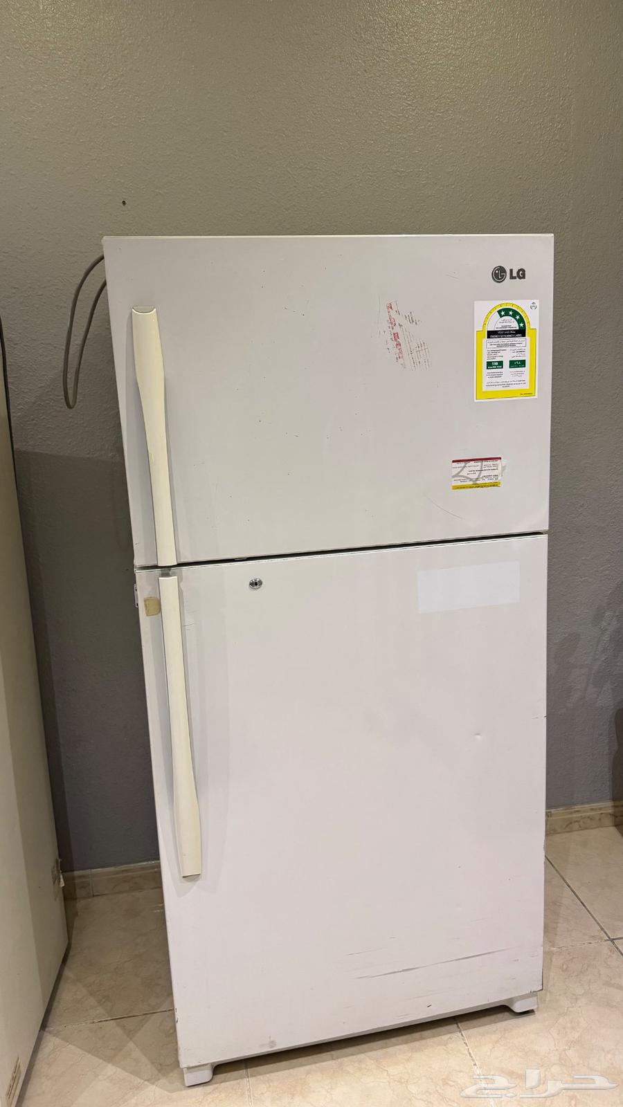 ثلاجتين وفريزر للبيع بسعر مناسب جدا64532452192001113