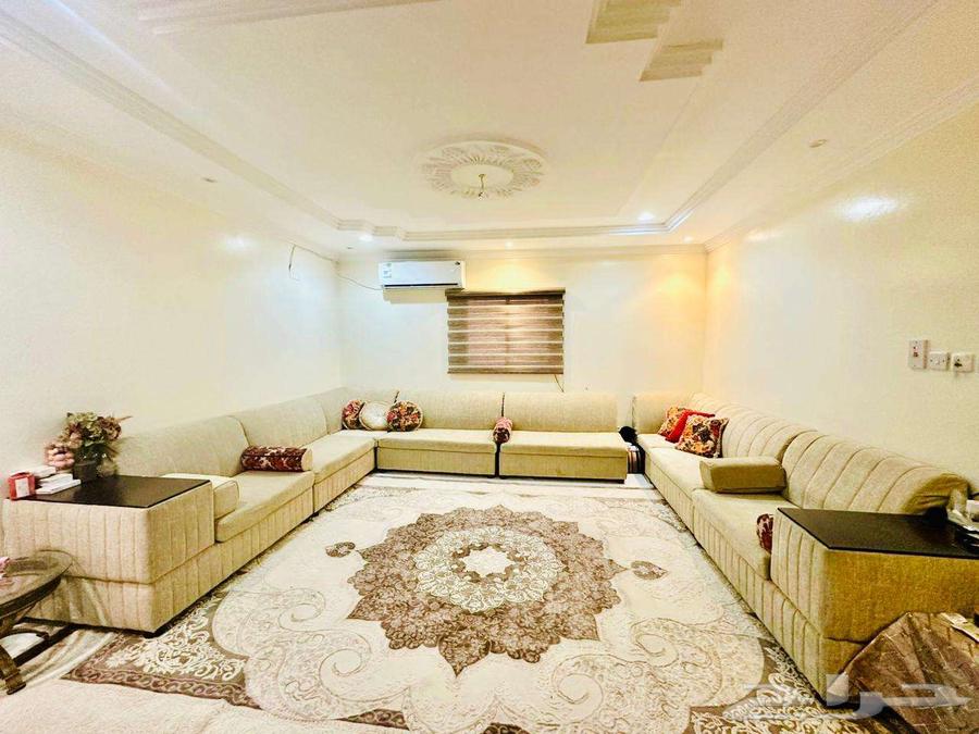 مجلس كنب وعربى للبيع64529476310146110