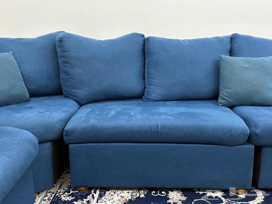 Urgently selling clean and tidy used sofa64531688806147111