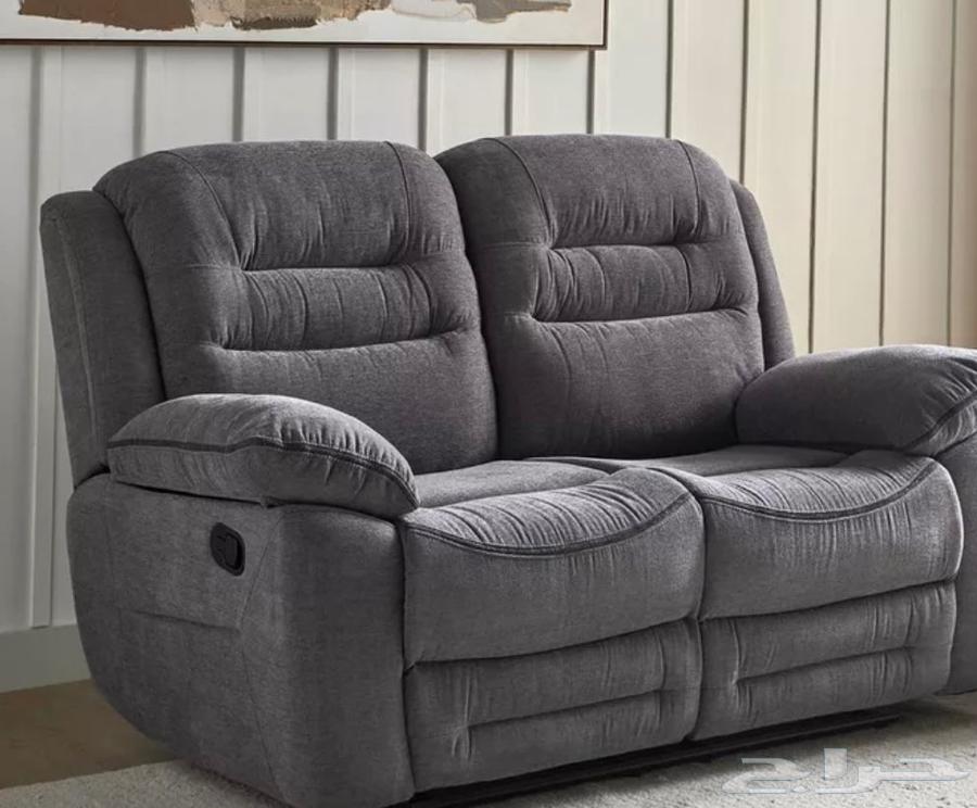 للبيع كنب مستخدم بحالة جيدة64532762334849110