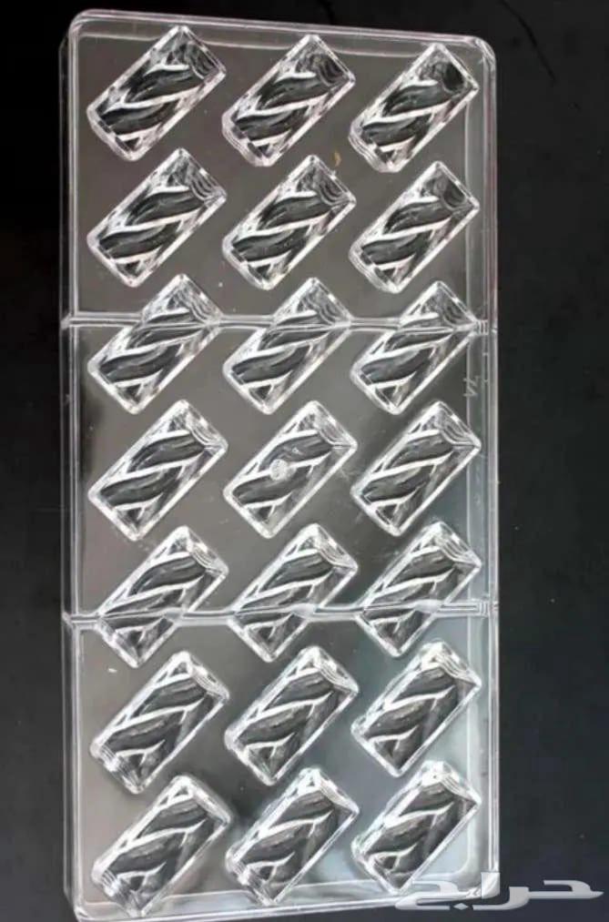 جهاز شوكولاته وأدوات وقوالب شوكولاته64536321088257114