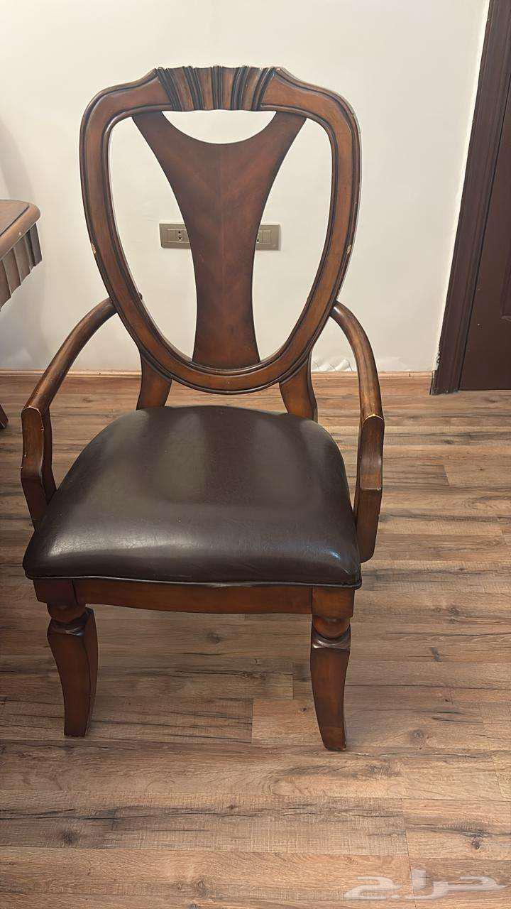 Dining room set with wood table and large and small buffet, 8 chairs64539044900353113